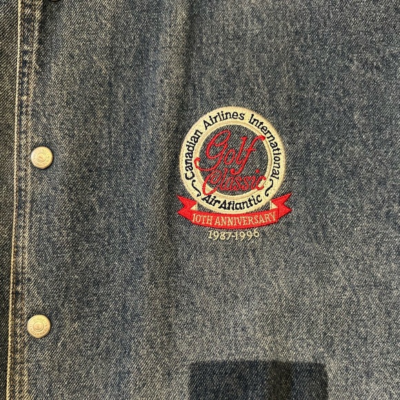 Vintage denim Jean jacket “Canadian Airlines International” - Picture 13 of 15